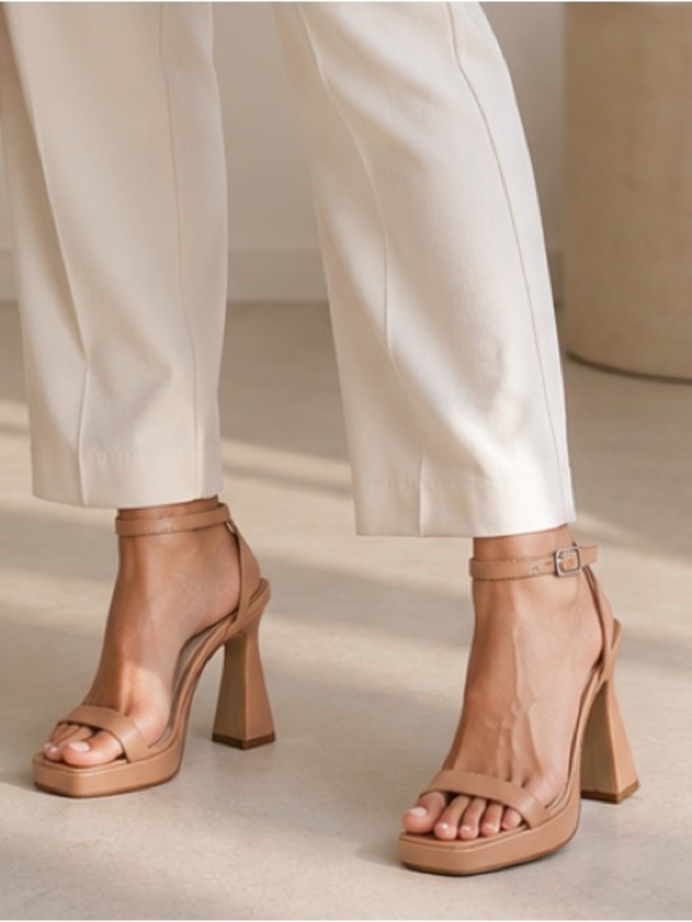 Steve Madden Tan Ankle Strap Platform Dress Sandals
